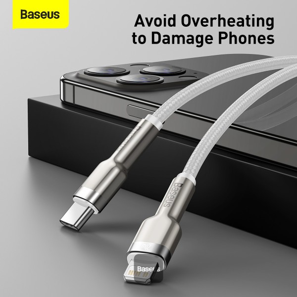 Baseus Lightning Cavo Dati Serie Cafule – Metallico, 1m, Bianco, 2.4A – Carica E Sincronizza